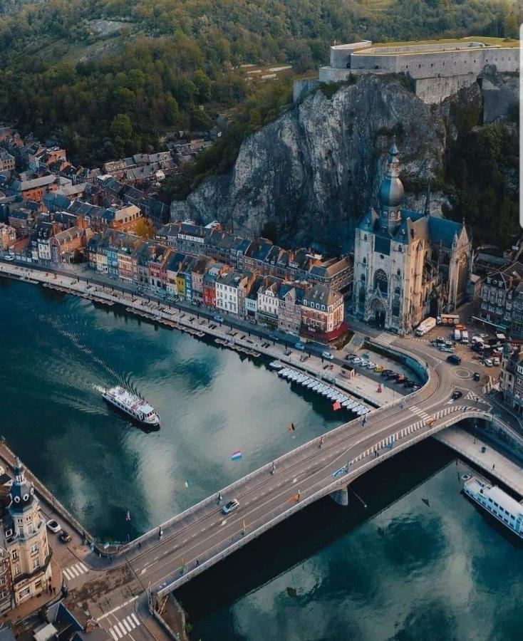 Envie De Vous Evader Dans La Vallee De La Meuse? Hastiere-par-dela Exteriör bild